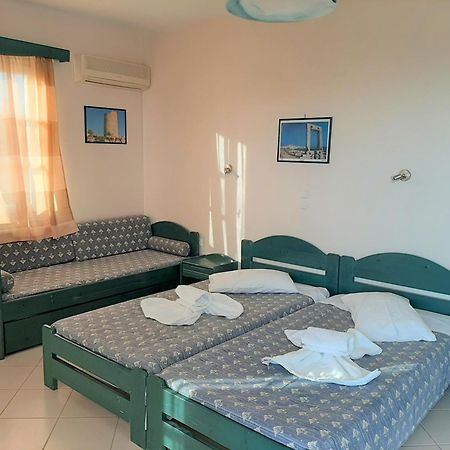 Joanna'S Rooms On The Beach Plaka  Ruang foto