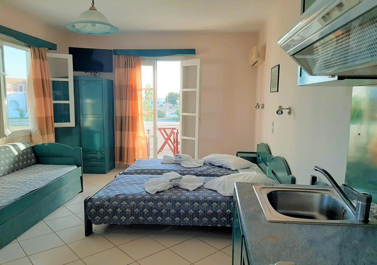 Joanna'S Rooms On The Beach Plaka  Bagian luar foto