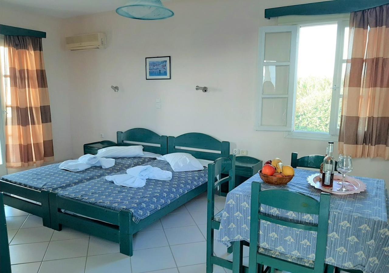 Joanna'S Rooms On The Beach Plaka  Bagian luar foto