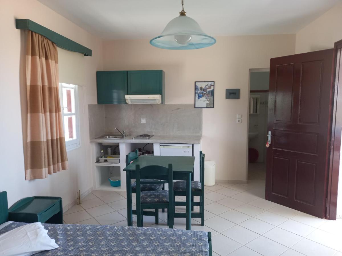 Joanna'S Rooms On The Beach Plaka  Bagian luar foto