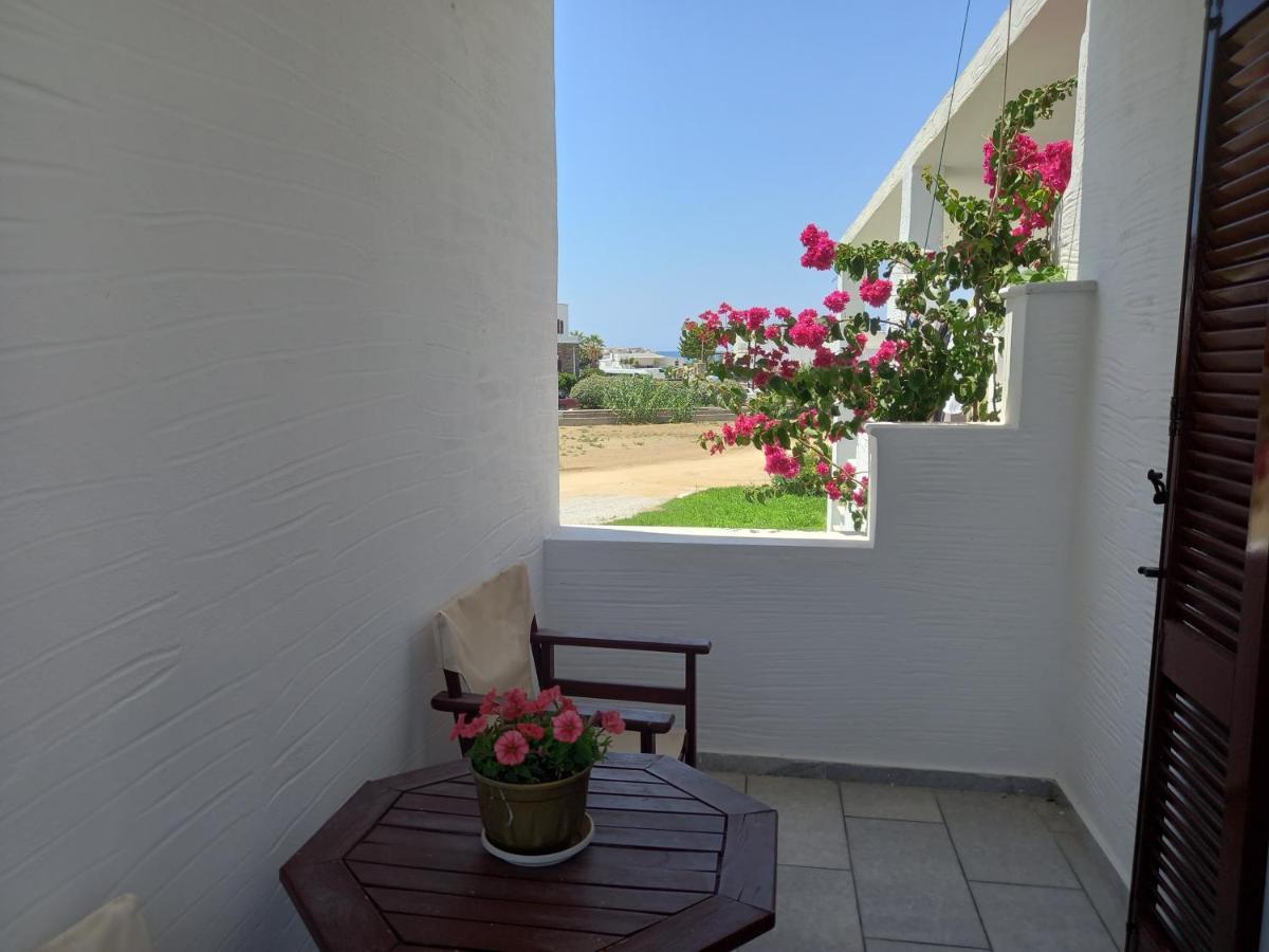 Joanna'S Rooms On The Beach Plaka  Bagian luar foto
