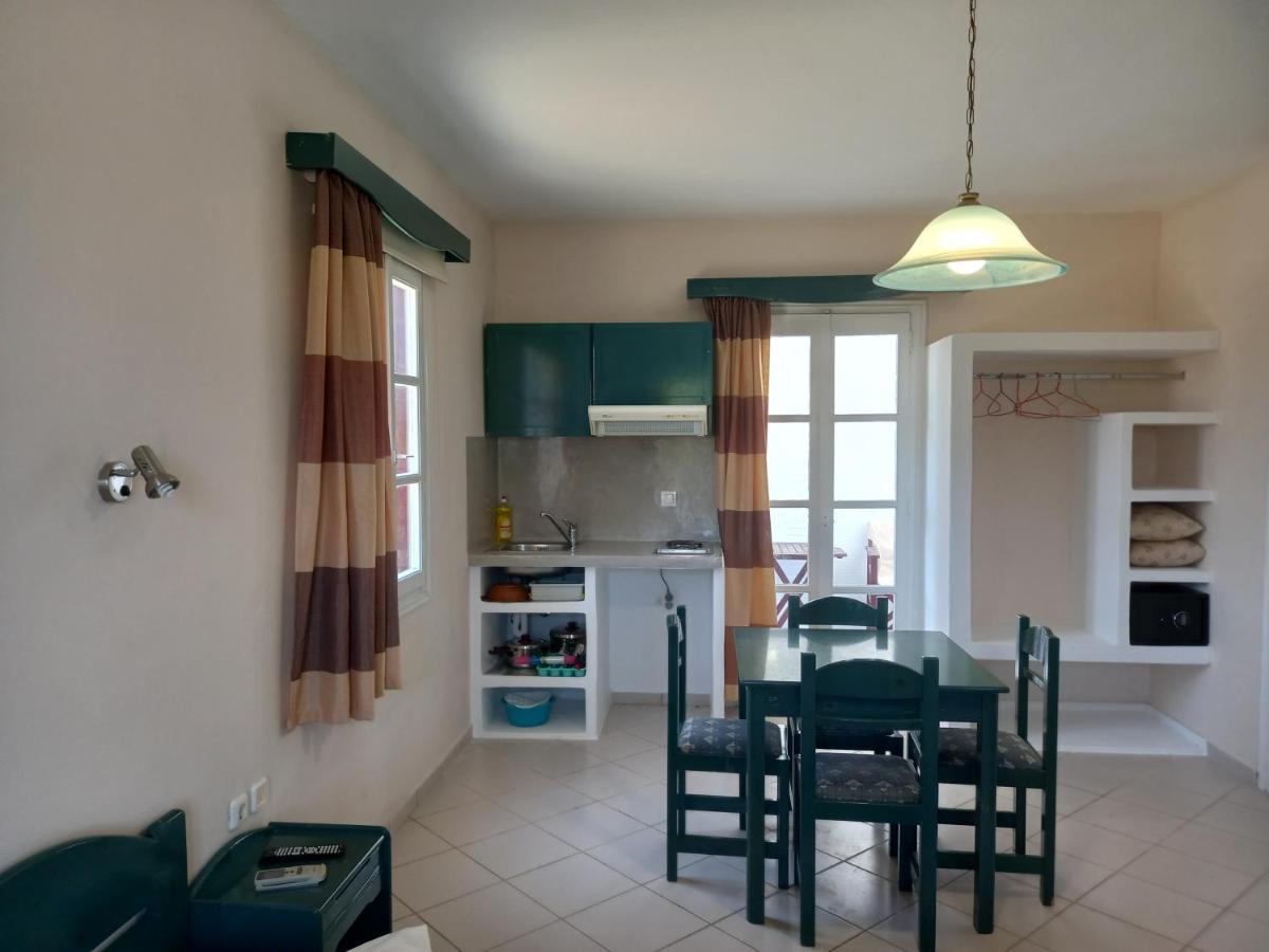 Joanna'S Rooms On The Beach Plaka  Bagian luar foto