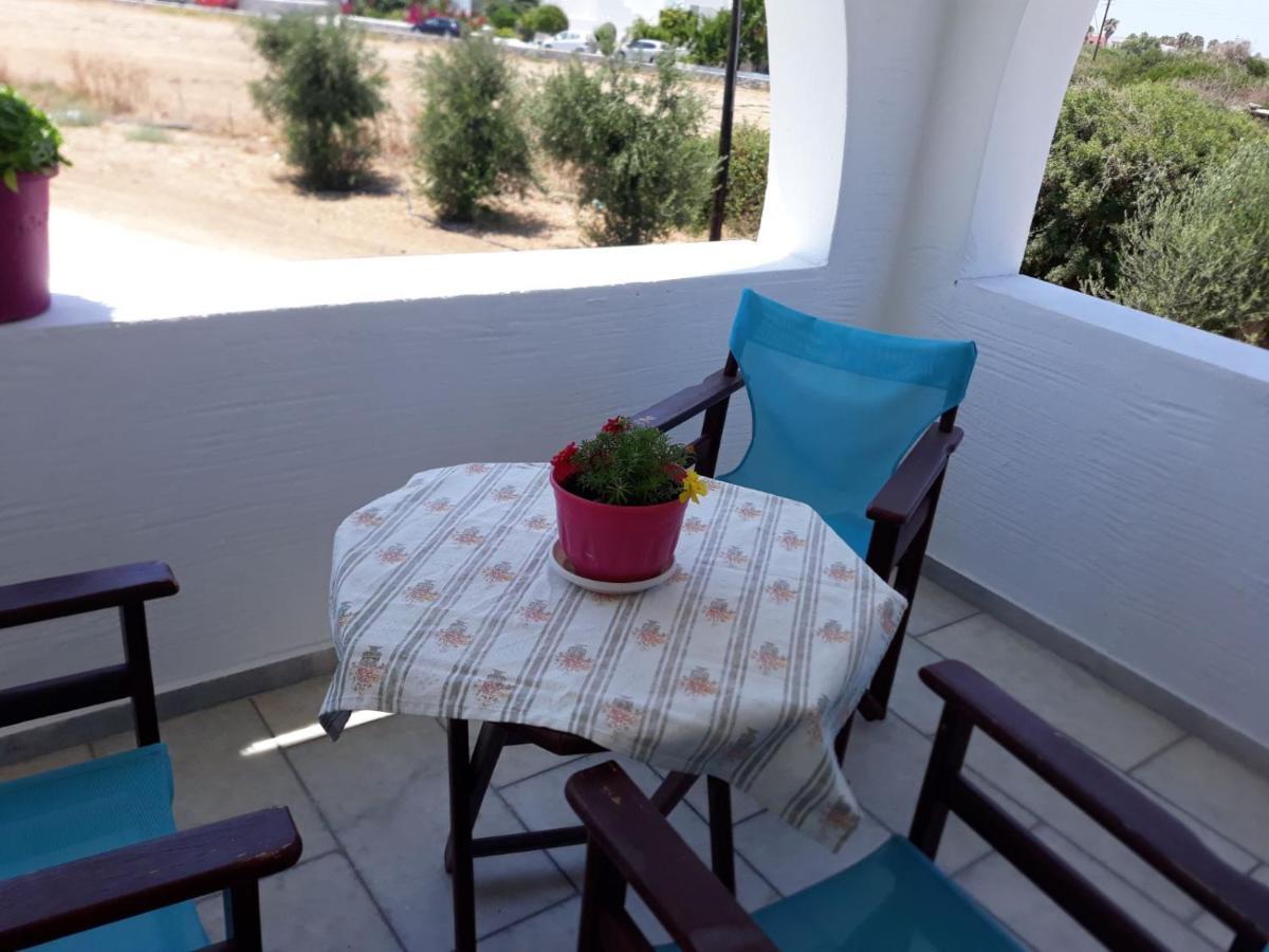 Joanna'S Rooms On The Beach Plaka  Bagian luar foto