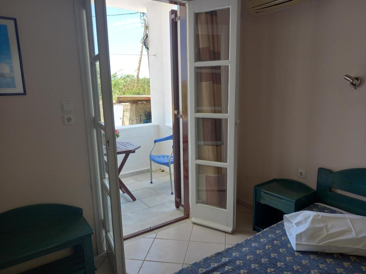 Joanna'S Rooms On The Beach Plaka  Bagian luar foto